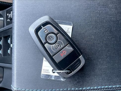 Used 2024 Ford Bronco Wildtrak AWD/4WD image 23