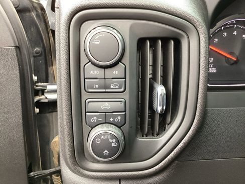 Used 2022 Chevrolet Silverado 1500 Custom w/ LPO, Blackout Package image 30