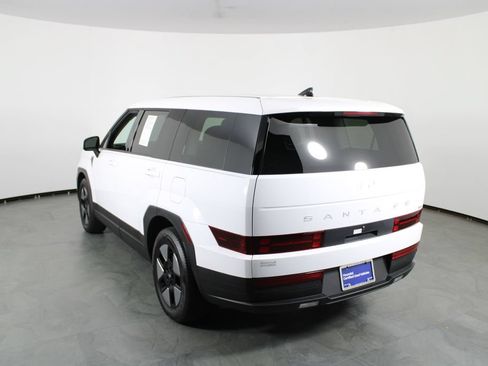 Certified 2026 Hyundai Santa Fe SE FWD image 16