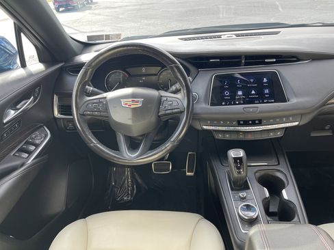 Used 2019 Cadillac XT4 Sport image 25