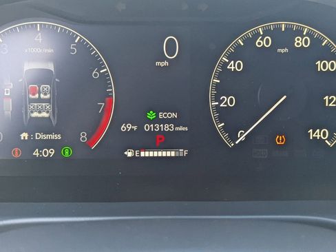 Used 2025 Honda HR-V Sport image 28