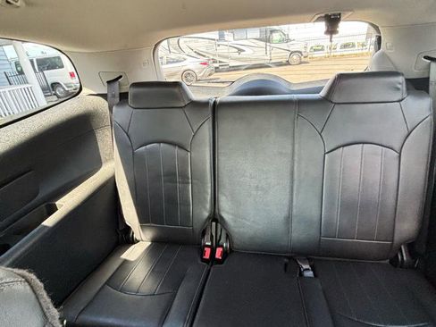 Used 2015 Buick Enclave Leather AWD/4WD image 25