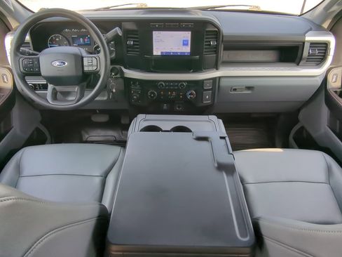 Certified 2023 Ford F250 XL w/ FX4 Off-Road Package AWD/4WD image 13