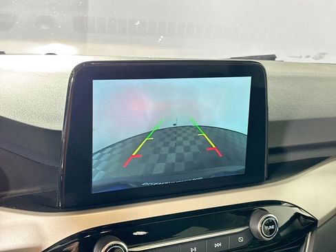 Used 2021 Ford Escape SEL image 16