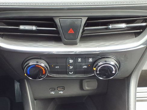 Used 2024 Buick Encore GX Preferred image 26