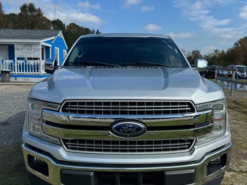 Used 2019 Ford F150 Lariat w/ Equipment Group 502A Luxury image 3