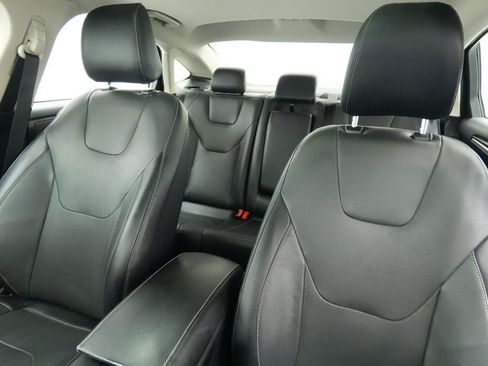 Used 2020 Ford Fusion Titanium FWD image 13