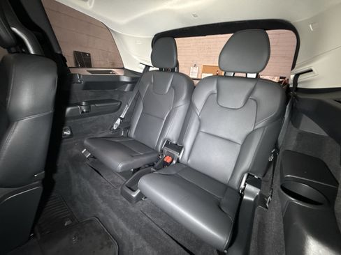 Used 2024 Volvo XC90 B6 Plus w/ Protection Package Premier AWD/4WD image 26