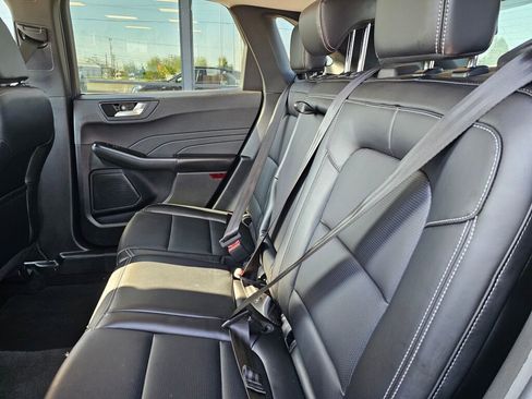 Certified 2025 Ford Escape Platinum AWD/4WD image 14