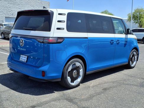 New 2025 Volkswagen ID. Buzz Pro S image 7