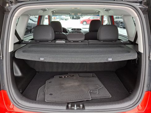 Used 2018 Kia Soul + image 28