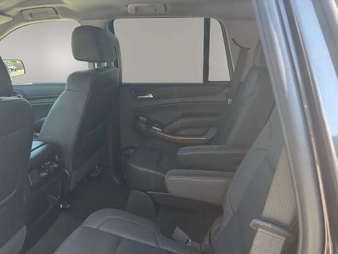 Used 2018 Chevrolet Tahoe Premier RWD image 26