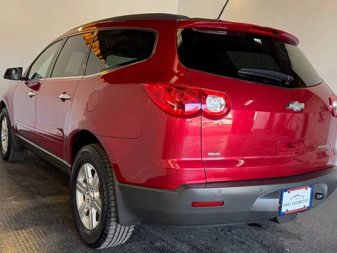 Used 2012 Chevrolet Traverse LT AWD/4WD image 7