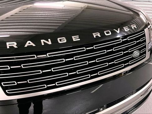 Certified 2023 Land Rover Range Rover Long Wheelbase SE image 31