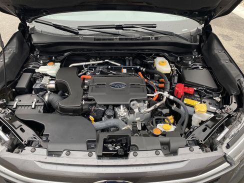 Used 2025 Subaru Forester Premium image 23