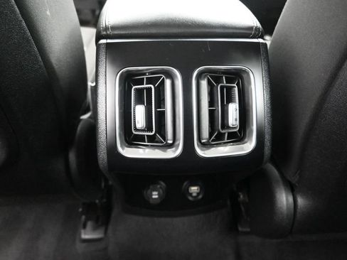 Certified 2023 Kia Sorento LX FWD image 23