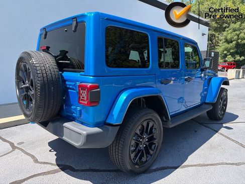 Certified 2023 Jeep Wrangler Unlimited Sahara w/ Cold Weather Group AWD/4WD image 10