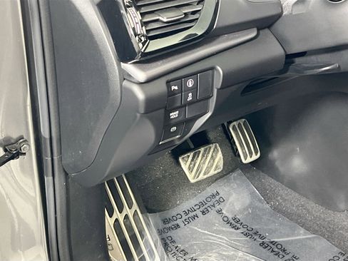 Used 2023 Acura RDX A-Spec image 10