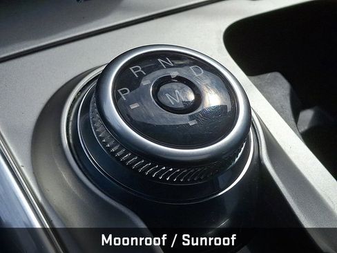 Used 2020 Ford Explorer Limited w/ Hybrid Equipment Group 310A image 14