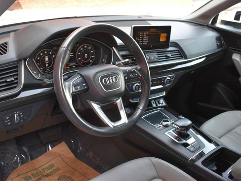 Used 2018 Audi Q5 2.0T Premium Plus w/ Premium Plus Package AWD/4WD image 11