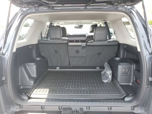 Used 2024 Toyota 4Runner SR5 Premium w/ Moonroof Package AWD/4WD image 8