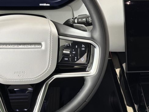 New 2026 Land Rover Range Rover Sport SE image 13