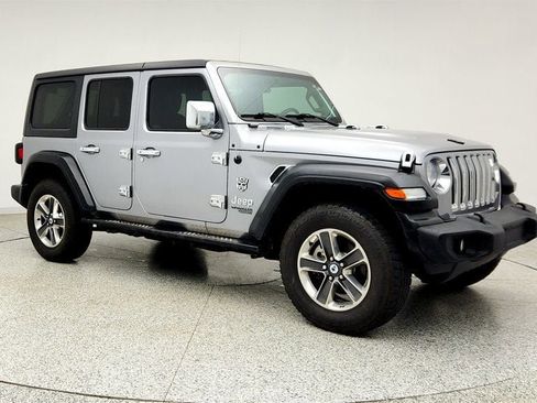 Used 2019 Jeep Wrangler Unlimited Sport S AWD/4WD image 3