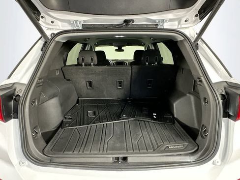 Used 2020 Chevrolet Equinox LT w/ Driver Convenience Package FWD image 21