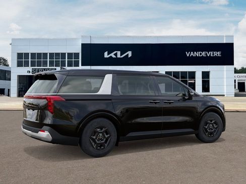 New 2026 Kia Carnival FWD image 8