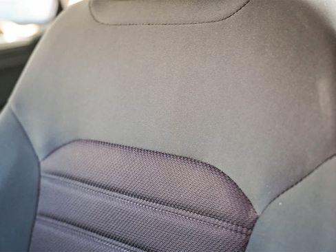 Used 2020 Ford Fusion SE image 26