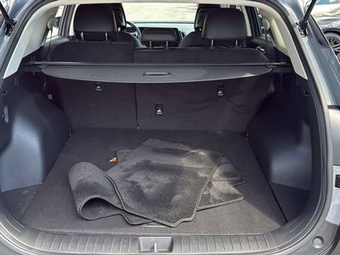 Used 2025 Kia Sportage EX image 8