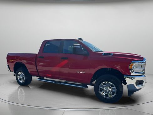 Used 2024 RAM 2500 Big Horn w/ Bed Utility Group image 34