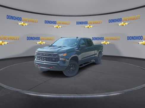 Used 2025 Chevrolet Silverado 1500 Custom Trail Boss AWD/4WD image 4