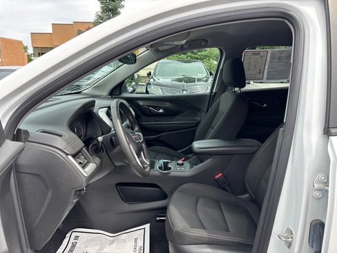 Used 2024 GMC Terrain SLE w/ Driver Convenience Package AWD/4WD image 19