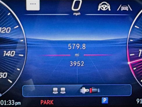 Used 2024 Mercedes-Benz CLE 300 4MATIC Coupe image 12