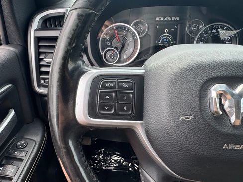 Used 2020 RAM 3500 Big Horn w/ Night Edition AWD/4WD image 29