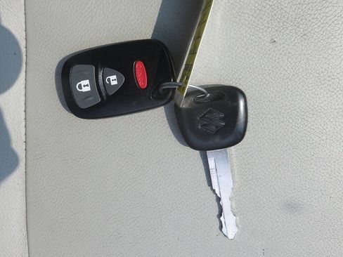 Used 2012 Suzuki SX4 Sportback FWD image 35