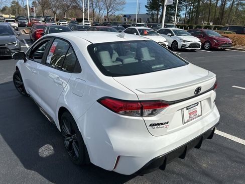 New 2026 Toyota Corolla SE image 13