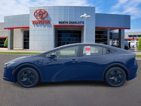 New 2026 Toyota Prius LE image 6