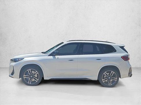 Used 2025 BMW X1 M35i w/ Premium Package AWD/4WD image 9