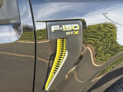 Used 2024 Ford F150 STX RWD image 42