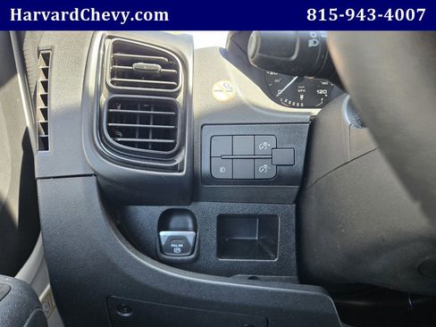Used 2025 RAM ProMaster 2500 w/ Convenience Group FWD image 20