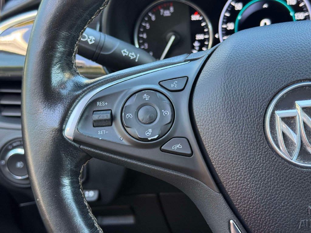 Used 2018 Buick Envision Premium w/ Driver Confidence Package AWD/4WD image 35