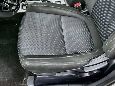 Used 2017 Mitsubishi Outlander ES FWD image 18