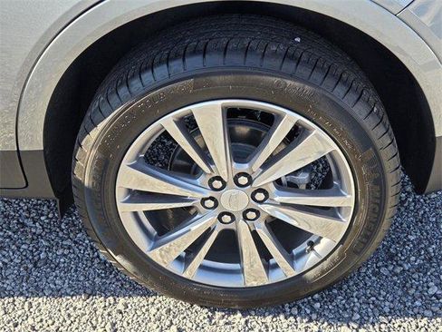 Certified 2024 Cadillac XT5 Premium Luxury image 12