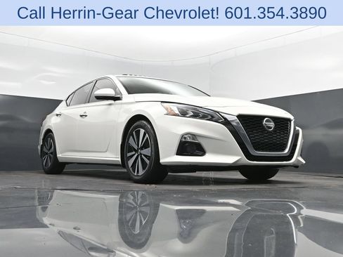 Used 2021 Nissan Altima 2.5 SL FWD image 44