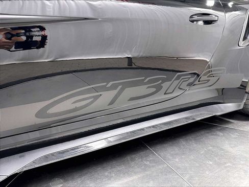 Used 2024 Porsche 911 GT3 RS RWD image 32