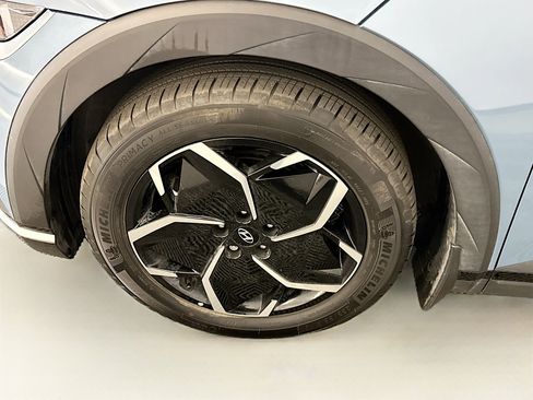 Used 2024 Hyundai Ioniq 5 SEL image 11