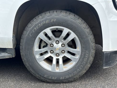 Used 2018 Chevrolet Tahoe LT AWD/4WD image 11