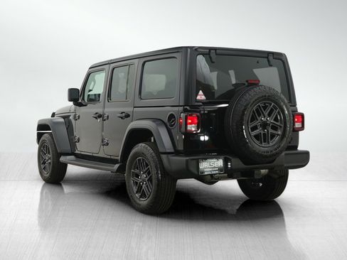 Used 2024 Jeep Wrangler Sport S image 3